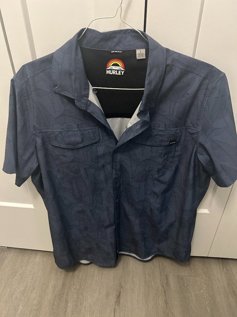 Men's Hurley Tropical Navy Blue Hawaiian Shirt - Size Large